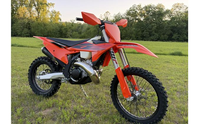 2027 250 XC - KTM