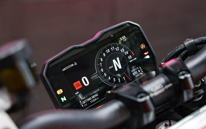 2022 Ducati Streetfighter V4