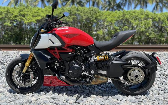 2021 Ducati Diavel 1260 S Ducati Red