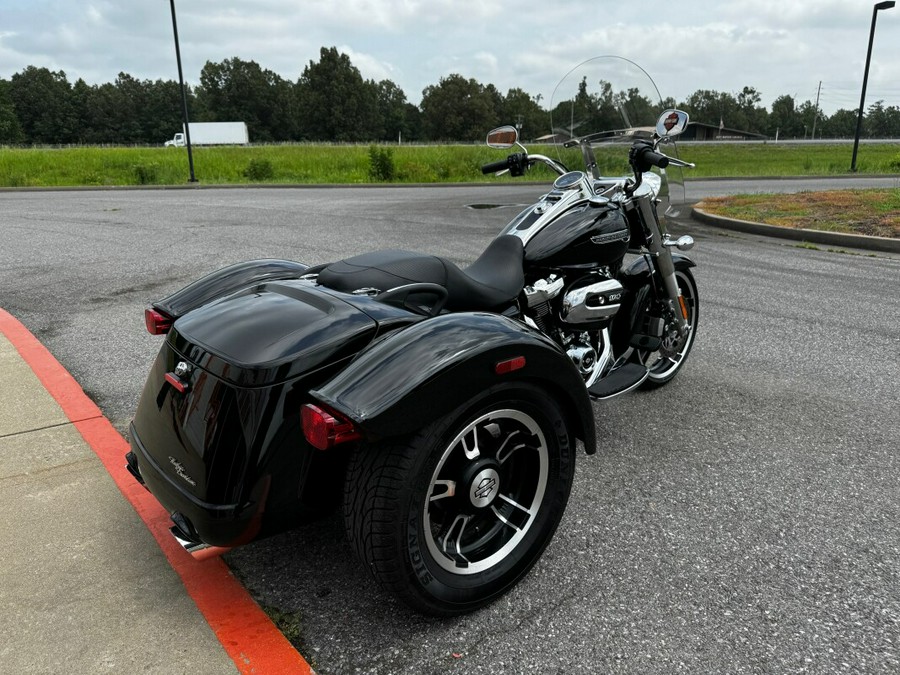 2021 Harley-Davidson Freewheeler Black HD Certified