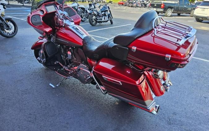 2016 Harley-Davidson CVO™ Road Glide™ Ultra