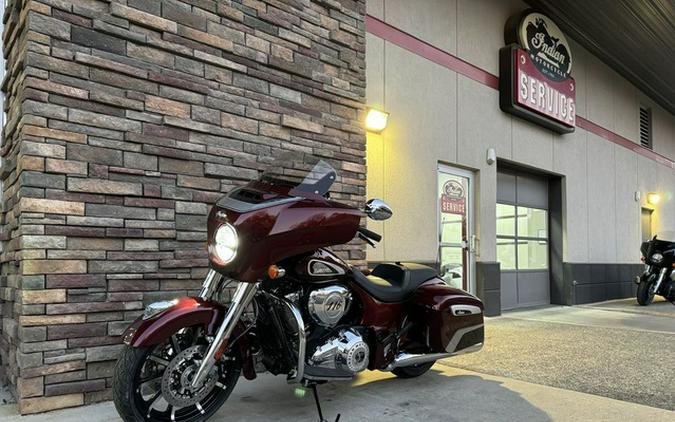 2024 Indian Chieftain Limited Maroon Metallic/Graphics