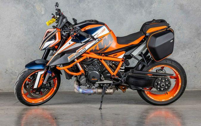 2022 KTM 1290 Super Duke R EVO 1290 R EVO