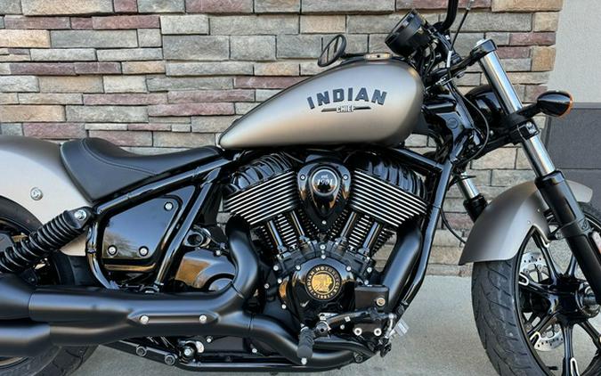 2024 Indian Chief Dark Horse Icon Sandstone Smoke