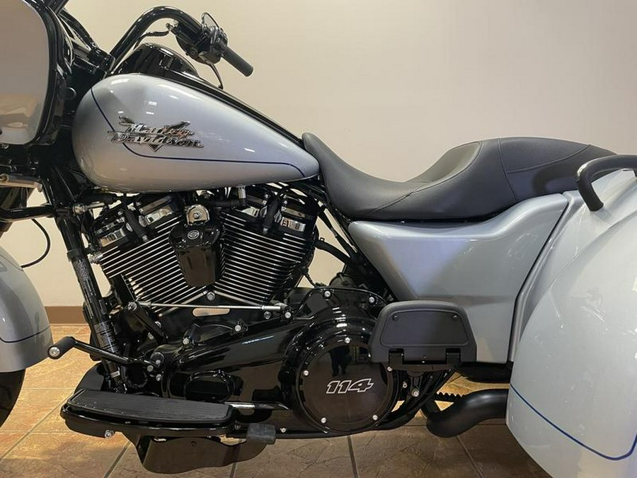 2024 Harley-Davidson® FLTRT - Road Glide® 3