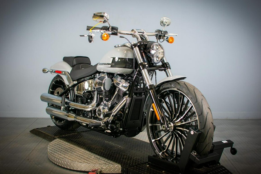 2024 Harley-Davidson® Breakout™ 117