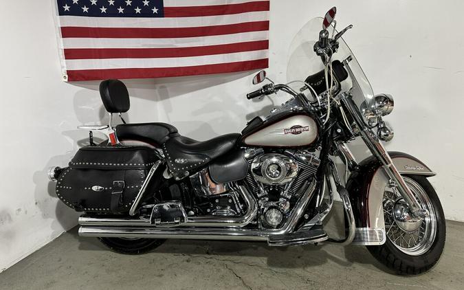 2007 Harley-Davidson Heritage Softail® Classic Black Cherry Pearl & Pewter Pearl