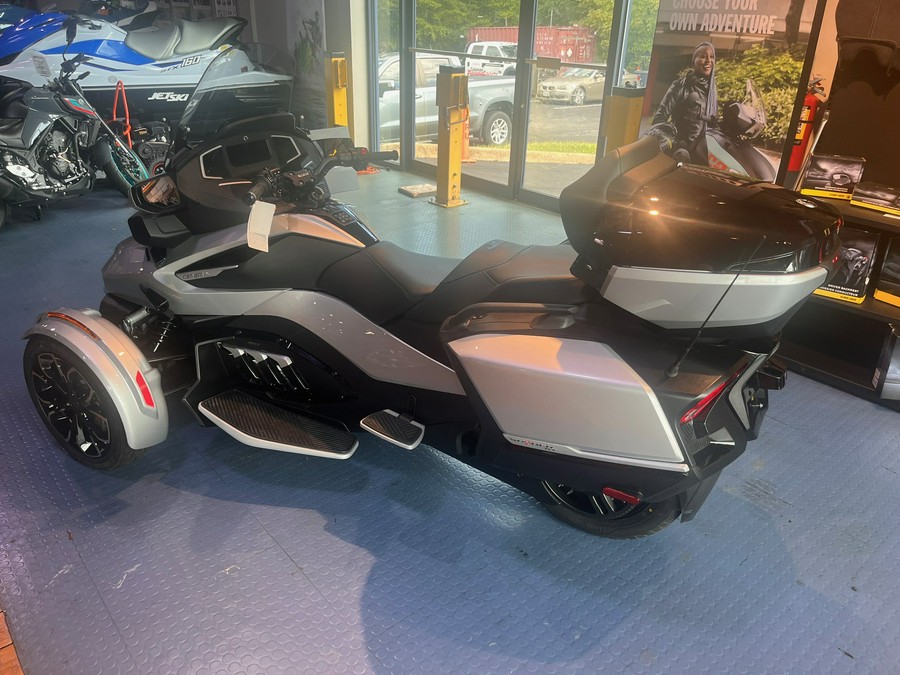 2023 Can-Am™ Spyder RT Limited