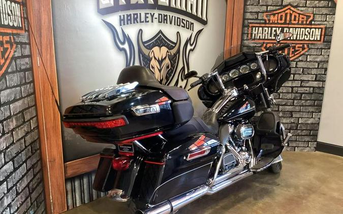 2017 Harley-Davidson® FLHTK - Ultra Limited