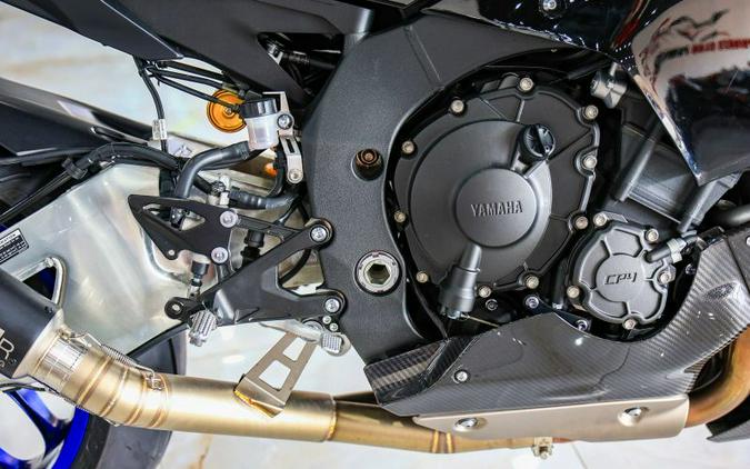 2020 Yamaha YZF-R1M