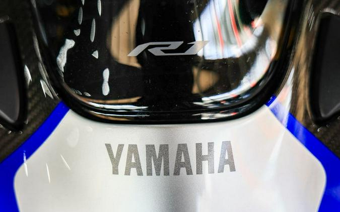 2020 Yamaha YZF-R1M