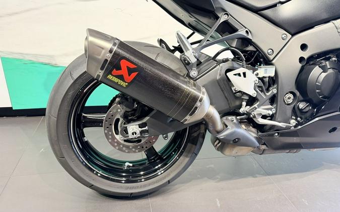 2025 Kawasaki Ninja® ZX™-10R ABS