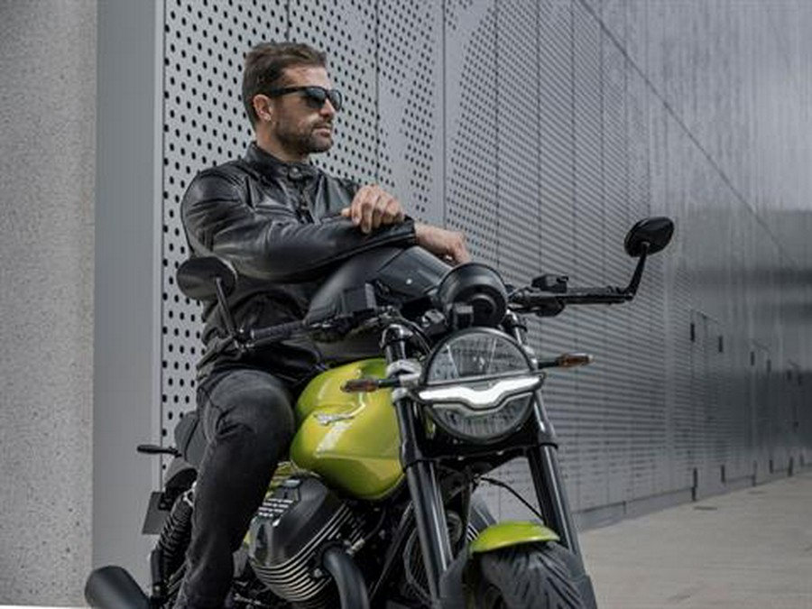2027 Moto Guzzi V7 Sport