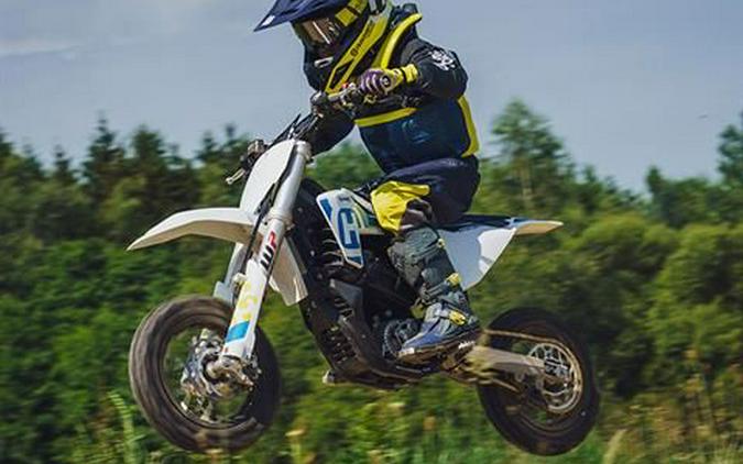 2024 Husqvarna EE 3