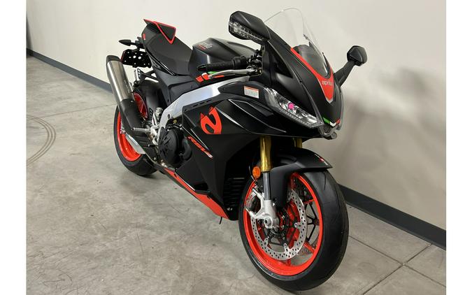 2024 Aprilia RSV4 1100