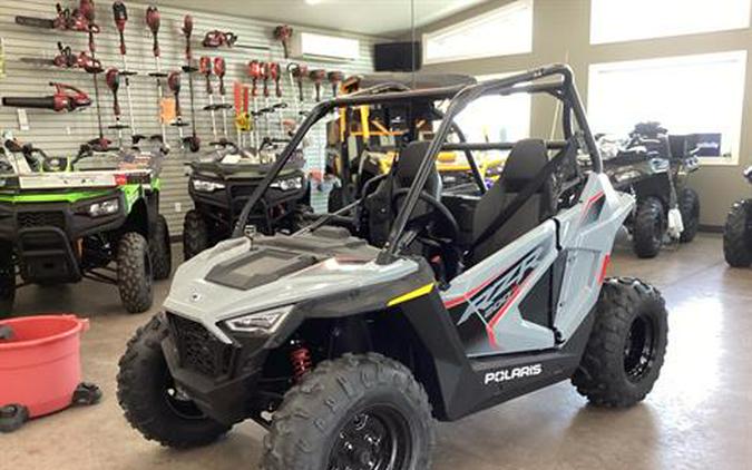 2024 Polaris RZR 200 EFI