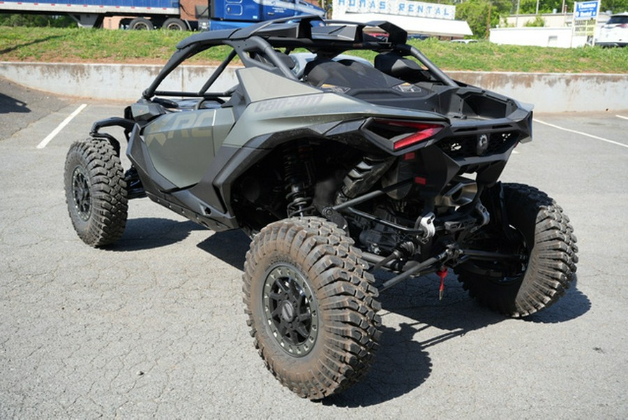 2026 Can-AM Maverick R X Rc With SMART-SHOX
