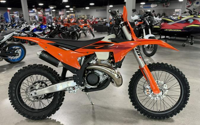 2027 KTM XC 300