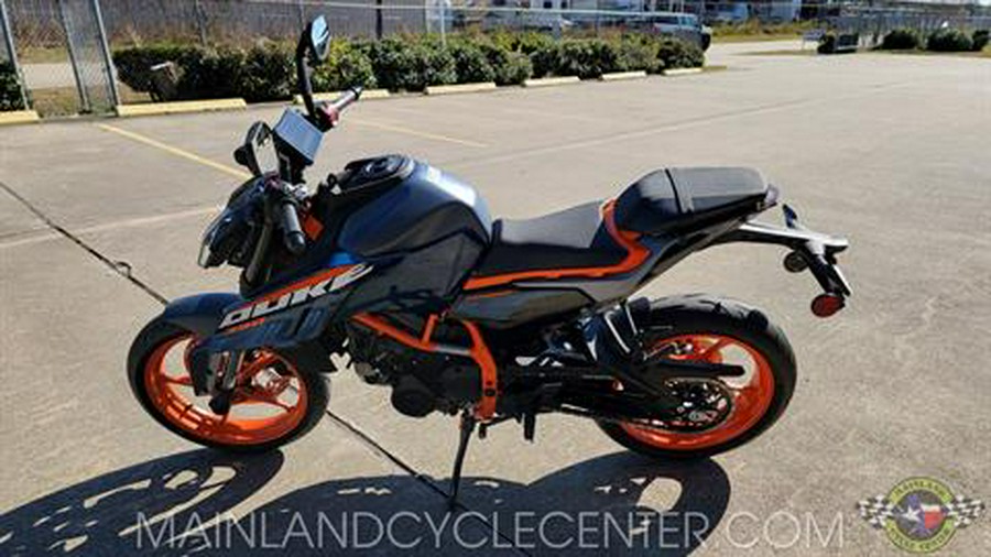 2024 KTM 390 Duke