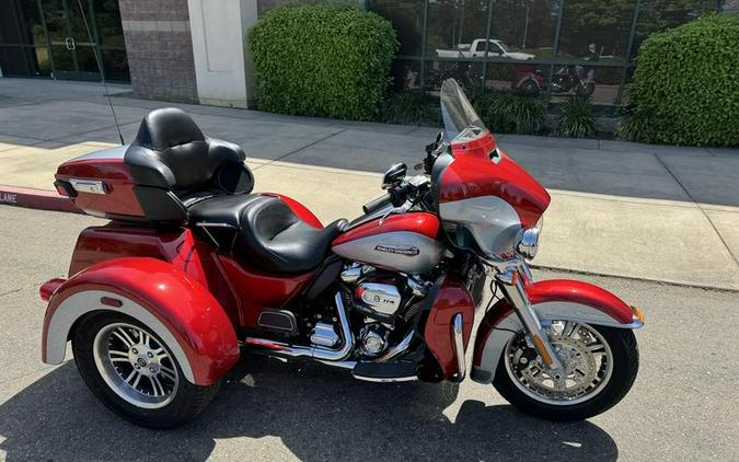 2019 Harley-Davidson® FLHTCUTG - Tri Glide® Ultra