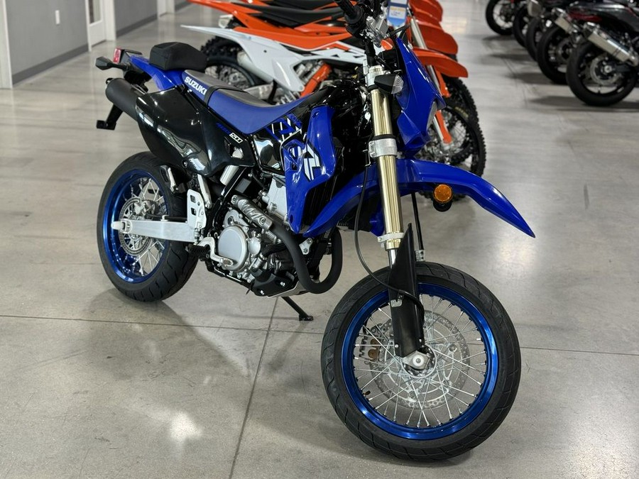 2023 Suzuki DR-Z400SM