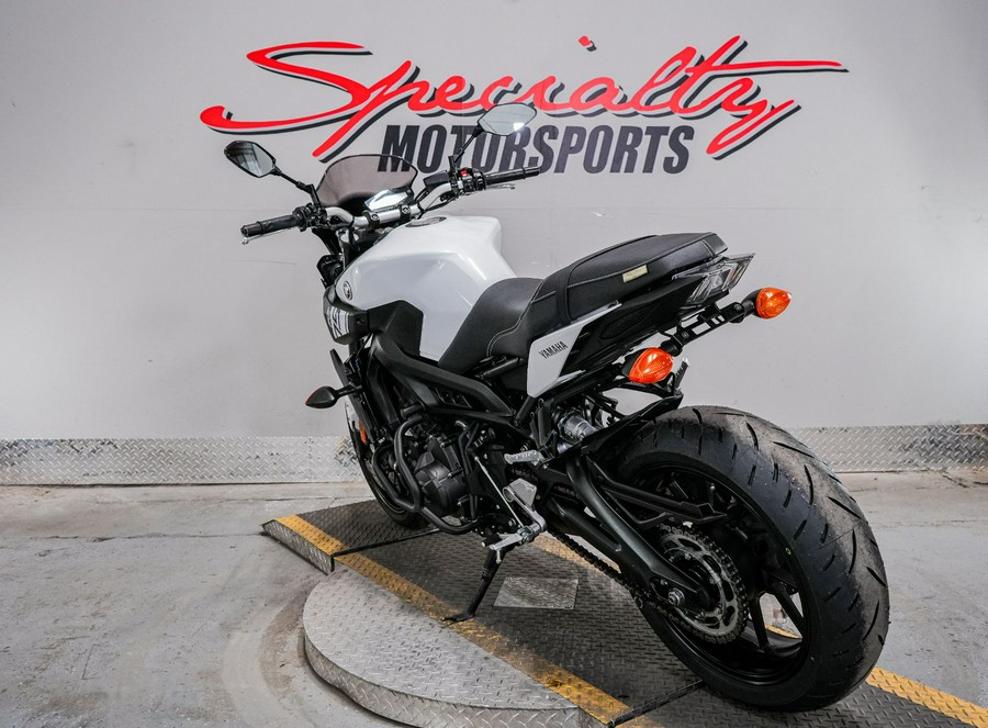 2017 Yamaha FZ-09