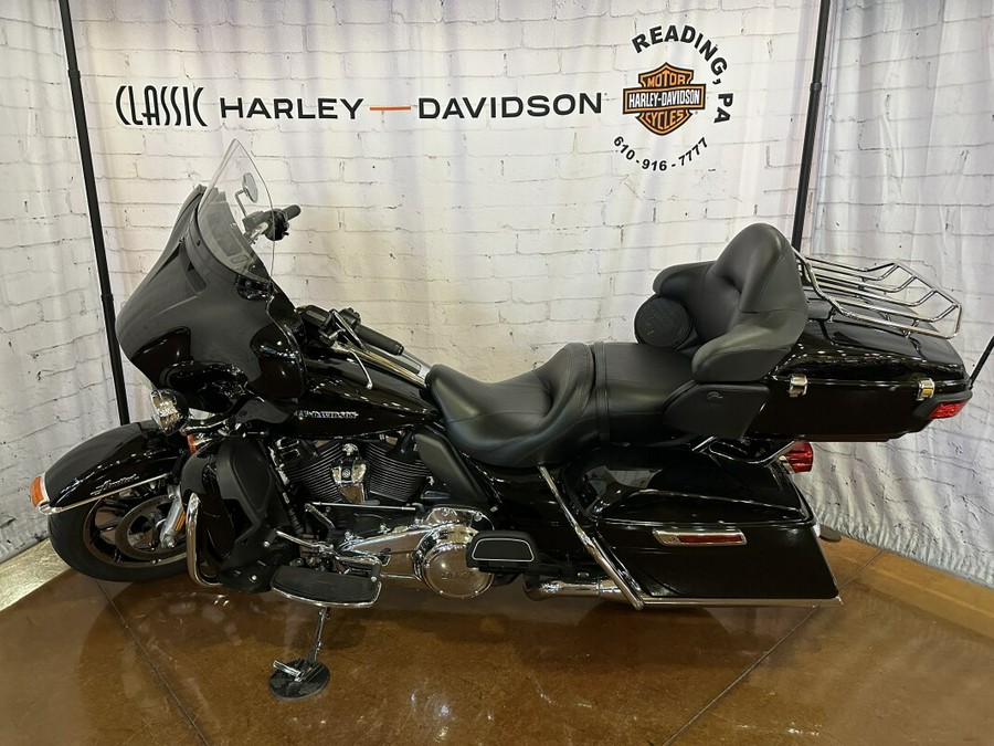 2019 Harley-Davidson Ultra Limited FLHTK Vivid Black