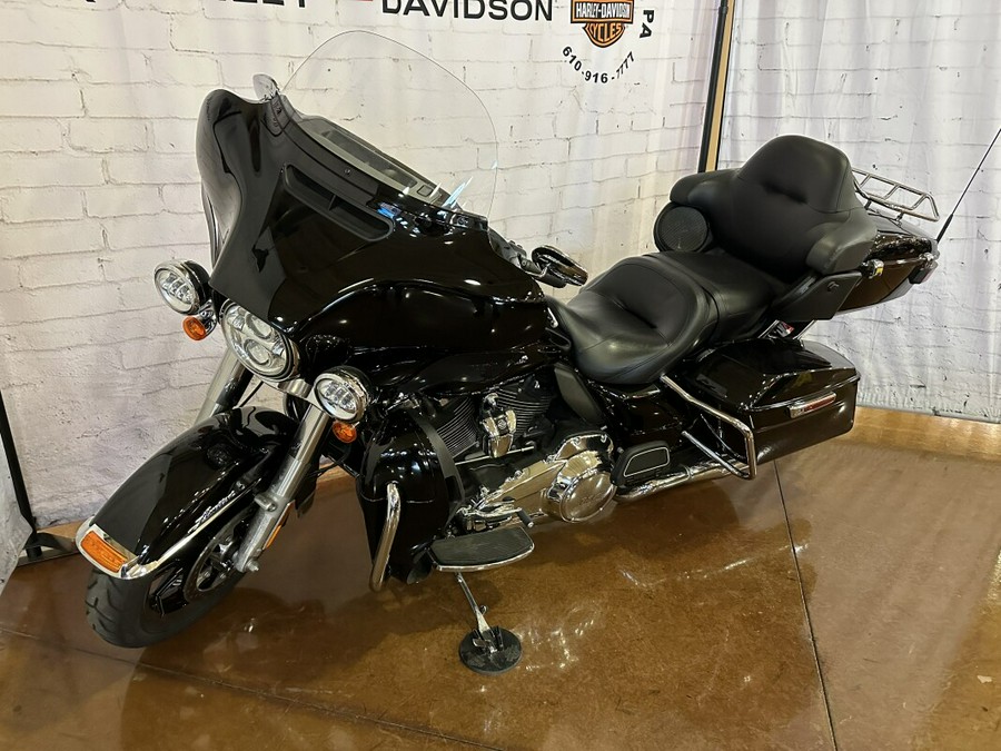 2019 Harley-Davidson Ultra Limited FLHTK Vivid Black