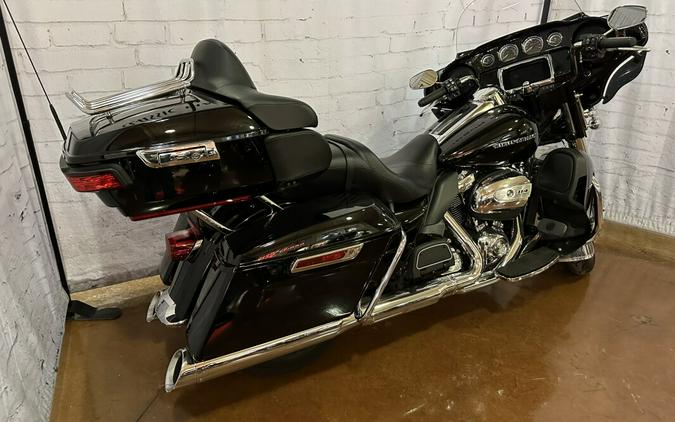 2019 Harley-Davidson Ultra Limited FLHTK Vivid Black