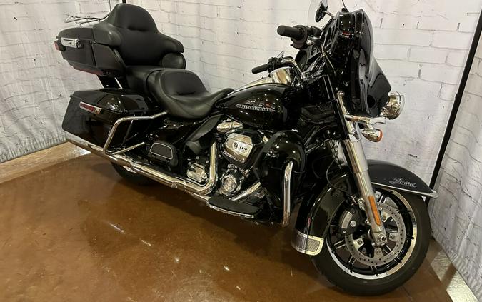 2019 Harley-Davidson Ultra Limited FLHTK Vivid Black