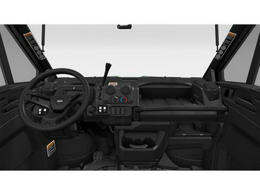 2025 Can-Am Defender DPS CAB