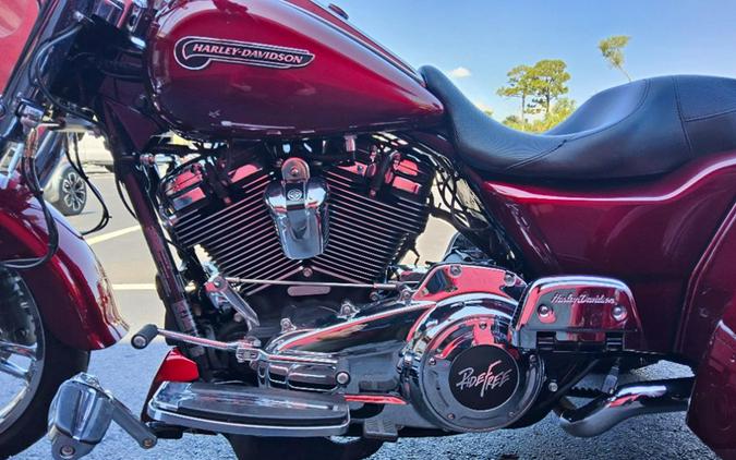 2017 Harley-Davidson Freewheeler