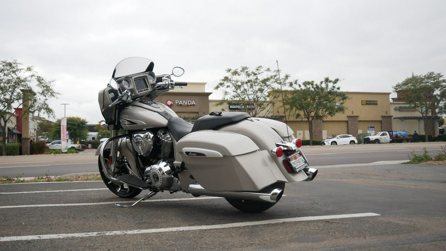 2022 Indian Motorcycle Chieftain® Limited