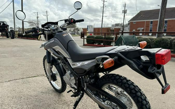 2025 Yamaha XT250