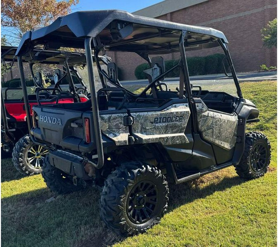 2020 Honda® Pioneer 1000-5 Deluxe Honda Phantom Camo®