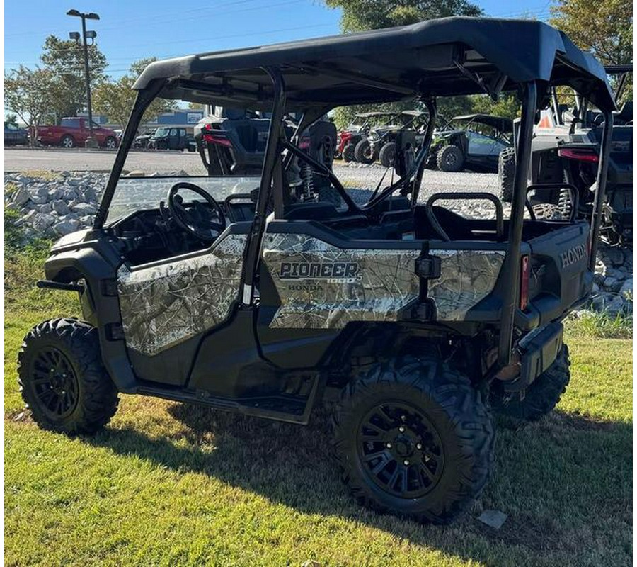 2020 Honda® Pioneer 1000-5 Deluxe Honda Phantom Camo®