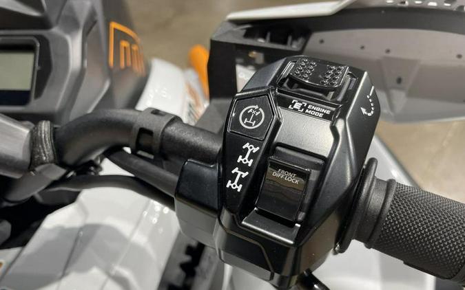 2026 Can-Am® Renegade X mr 650