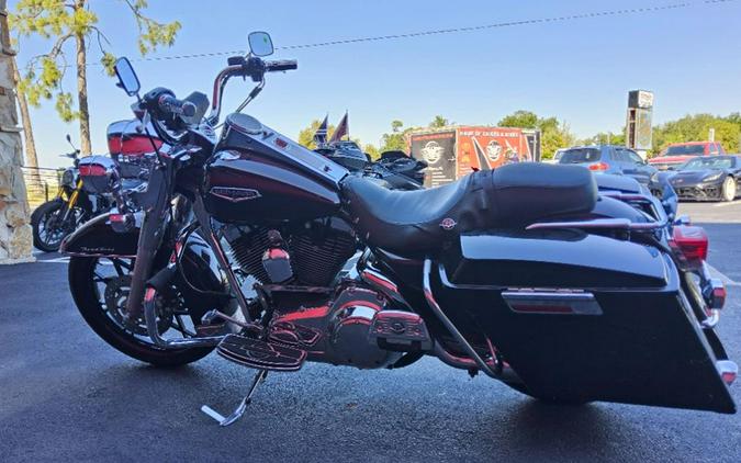 2007 Harley-Davidson FLHRC Road King® Classic