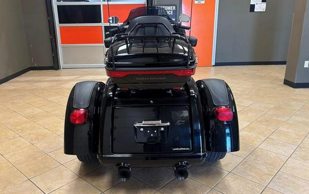 2019 Harley-Davidson® FLHTCUTG - Tri Glide® Ultra