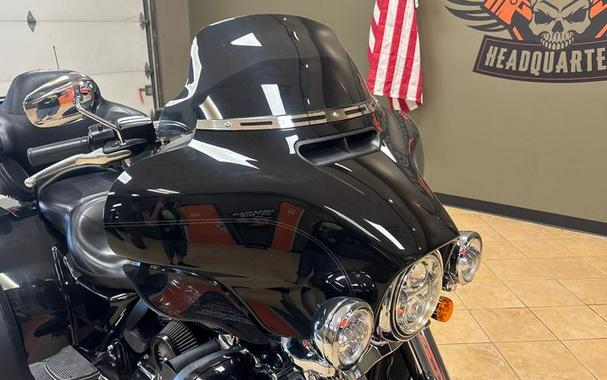2019 Harley-Davidson® FLHTCUTG - Tri Glide® Ultra