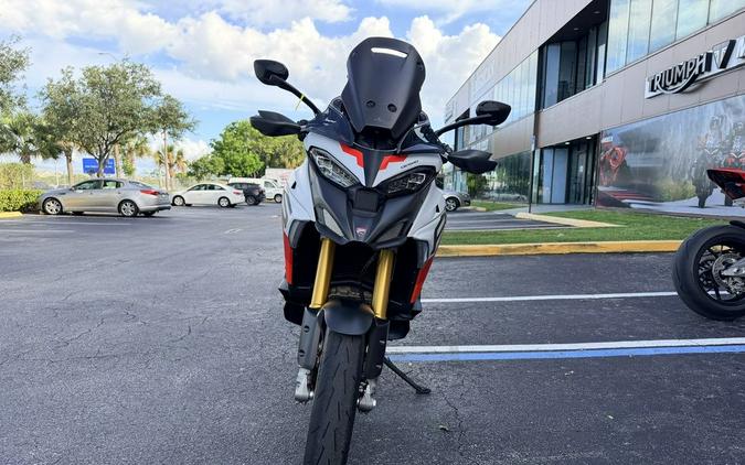 2025 Ducati Multistrada V4 RS