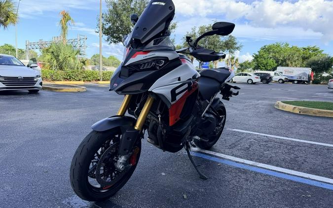 2025 Ducati Multistrada V4 RS