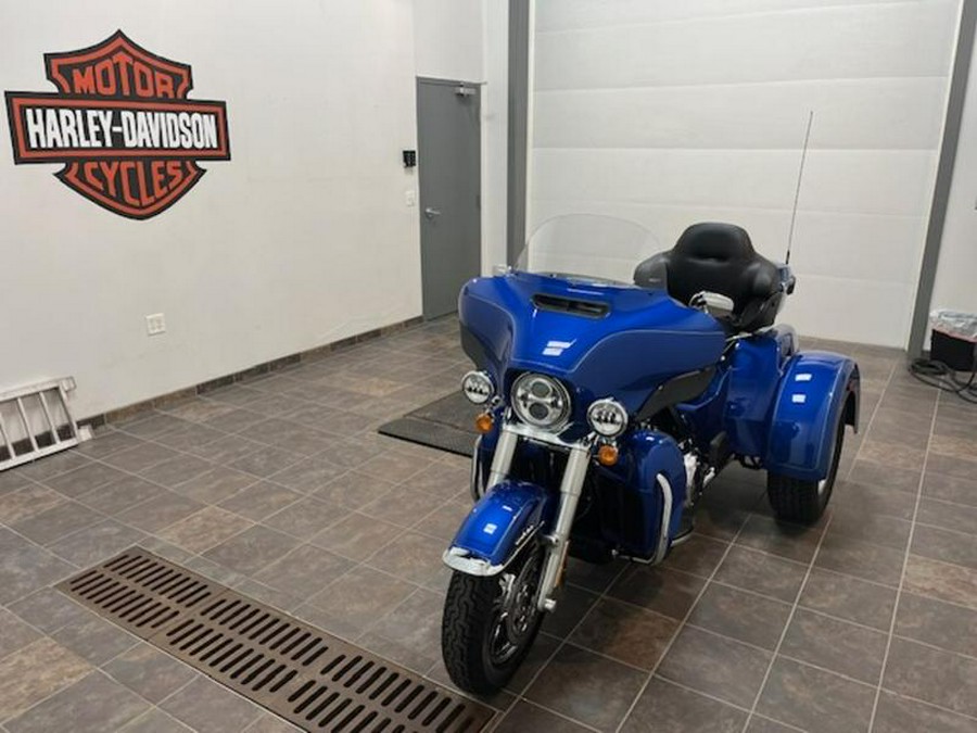 2024 Harley-Davidson® FLHTCUTG - Tri Glide® Ultra