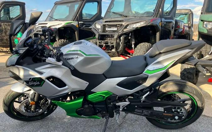 2024 Kawasaki Ninja 7 Hybrid ABS