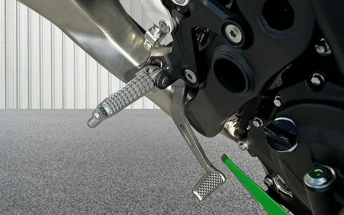 2024 Kawasaki Ninja 7 Hybrid ABS