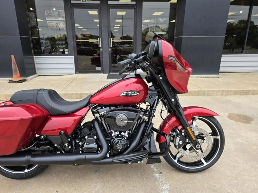 2025 Harley-Davidson® FLHX - Street Glide®