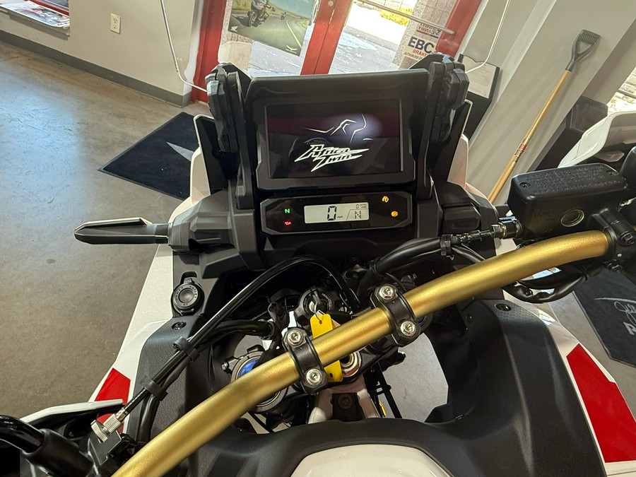 2025 Honda Africa Twin Adventure Sports ES