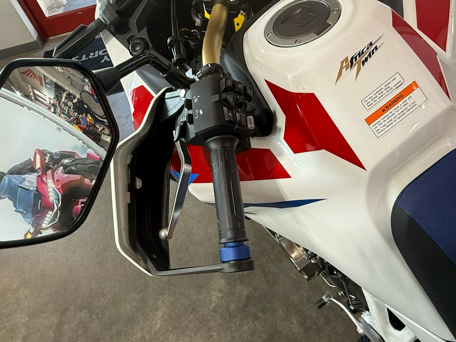 2025 Honda Africa Twin Adventure Sports ES