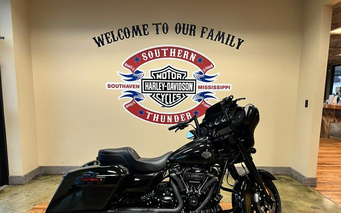 Used 2023 Harley-Davidson Street Glide Special Grand American Touring Motorcycle For Sale Near Memphis, TN