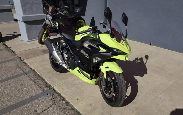 2026 Kawasaki NINJA 500 ABS